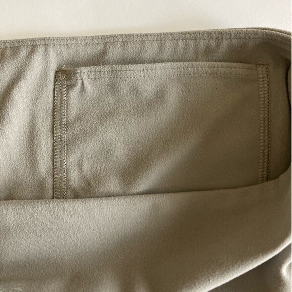 Athleta Savasana Macrame 7/8 Tights Medium - Picture 6 of 13